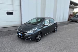 Peugeot 208 BlueHDi 75 5 porte Allure