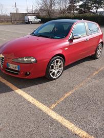 Alfa 147 JTD blek line