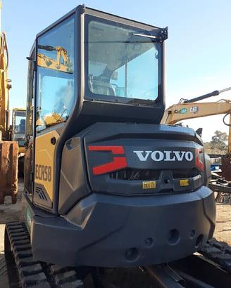 Escavatore Volvo ECR 58F