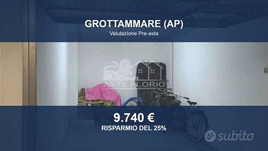 Immobile in asta di 17 m² a Grottammare
