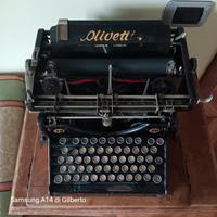 macchina da scrivere Olivetti M20