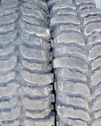Gomme  Suzuki 195/80/15