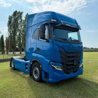 IVECO STRALIS S-WAY RETARDER PTO CLIMA A FERMO
