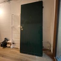 Porta blindata con chiavi e telaio 210x90 cm