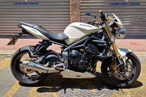 Triumph Street Triple 675 2009