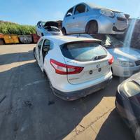 NISSAN QUASHQAI RICAMBI USATI GARANTITI