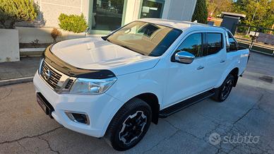 Nissan Navara 2.3 autocarro garanzia fatturabile