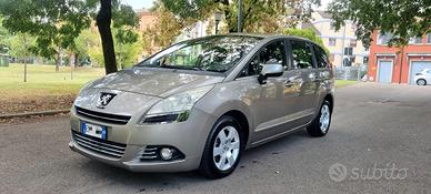peugeot 5008 7 posti
