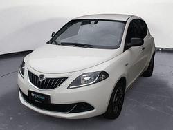 Lancia Ypsilon 1.0 FireFly 5 porte S&S Hybrid...