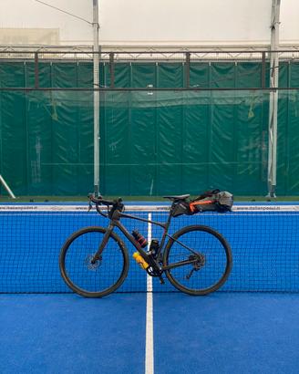 Bici Gravel Giant Revolt Advanced 3