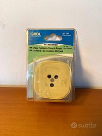 GBL PRESA FISSA DA  PARETE 3 VIE STANDARD