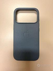 Custodia MagSafe in tessuto blu per iPhone 17 Pro