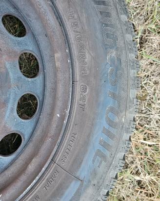 Gomme invernali Bridgestone X4 - 175/65 R14