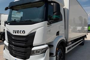 Iveco S WAY 360 Furgonato