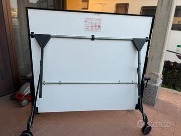 tavolo regolamentare ping pong