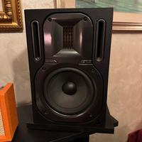 coppia monitor da studio Behringer Truth B3030A
