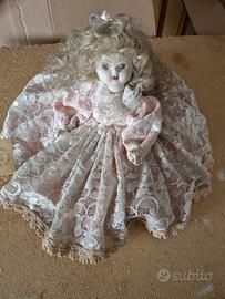 bambola da collezionismo