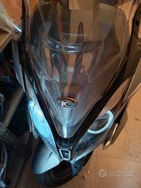  Kymco downtown 350 scooter