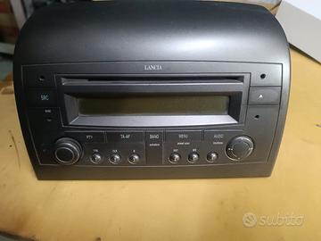 autoradio lancia Ypsilon 🐘