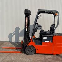 CARRELLO ELEVATORE ELETTRICO