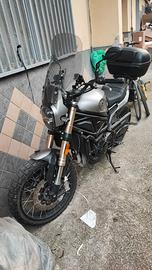 Benelli Leoncino 800 Trail