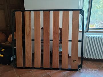 Rete matrimoniale doghe in legno