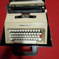 macchina da scrivere OLIVETTI LETTERA 35 