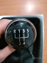 POMELLO CAMBIO 5 MARCE CON CUFFIA IN PELLE VW GOLF