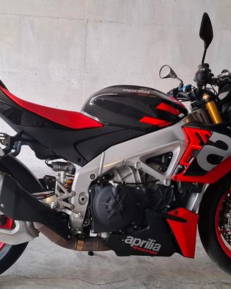 Aprilia Tuono V4 Factory