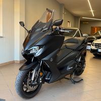Yamaha T Max 560