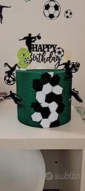 Torta di compleanno tema calcio