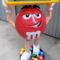 M&M’S espositore rosso