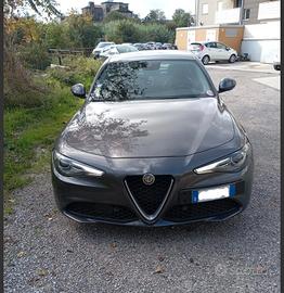 ALFA ROMEO Giulia (2016) - 2016