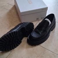 Scarpe invernali nere da uomo n.44 Guess