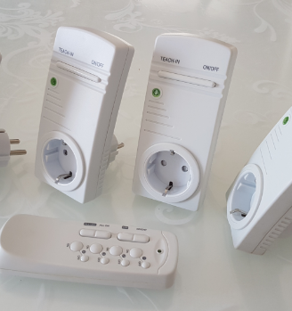 Prese telecomandate