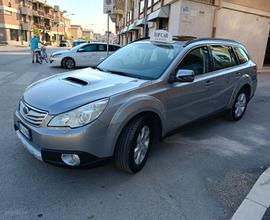 SUBARU OUTBACK 4X4