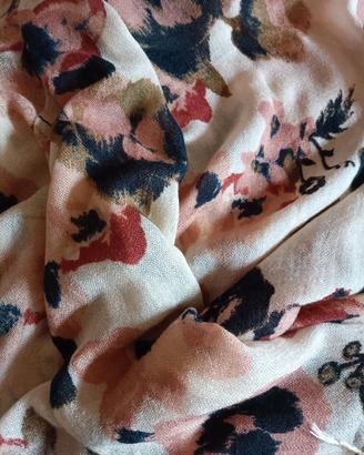 Foulard da donna con frangia 