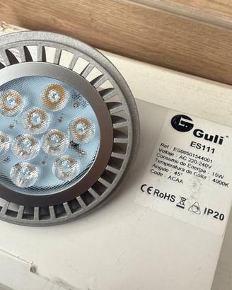 Lampada Guli es111 luce naturale