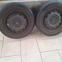 4 gomme con cerchi in ferro 
