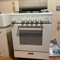 Cucina e forno a gas