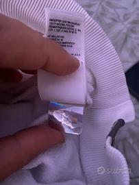 The North Face felpa garzata bianca.