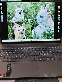 Lenovo IdeaPad Slim 3 Ryzen 7 16GB 512GB SSD