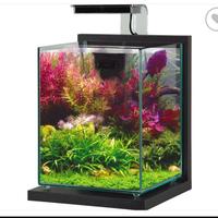 acquario 10 litri pari al nuovo