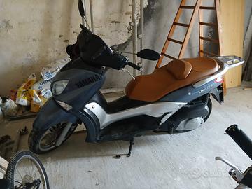YAMAHA X CITY 250