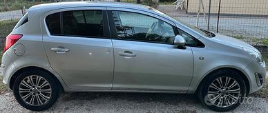 Opel Corsa 1.7 Cosmo 125 CV
