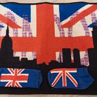 set londinese tappeto e calzini