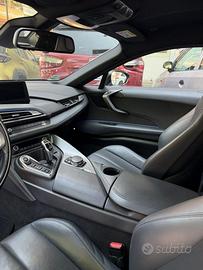 BMW i8 11.2014 Full Optional Perfetta