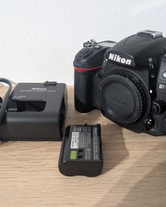 Fotocamera reflex Nikon D7000