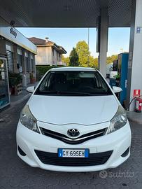 TOYOTA YARIS 1.0 benzina