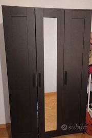 Armadio IKEA BRIMNES con specchio